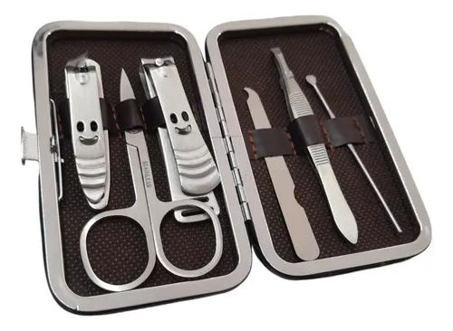 Set de corta uñas en estuche de cuero x6 piezas xiuwen